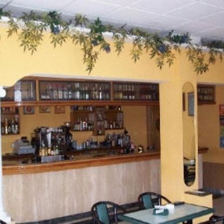 Hotel Los Juncos Ноха Екстериор снимка